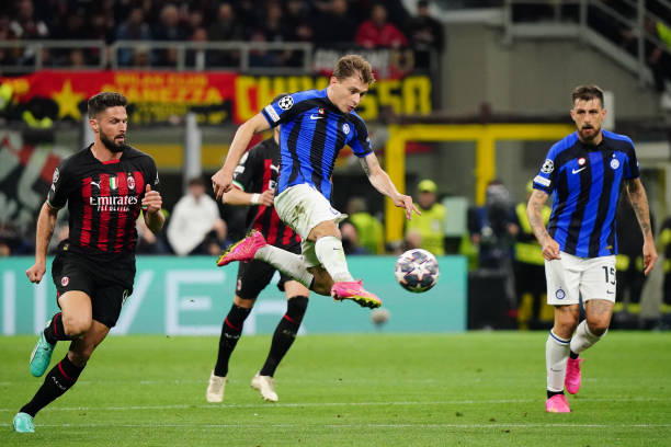 上展现出令 上展现出令